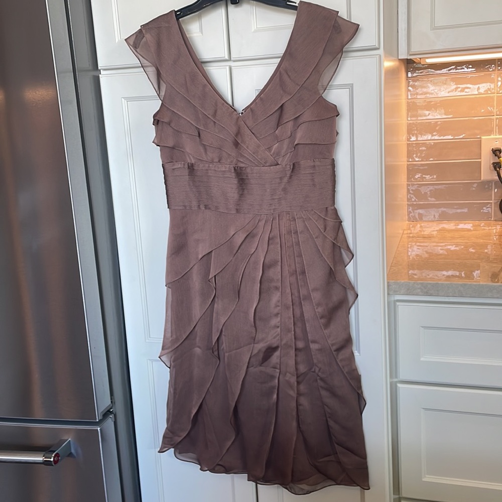 Adrianna Papell occasions brown shutter dress 4 - Picture 3 of 10